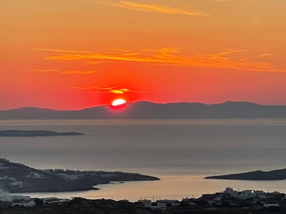 Sunset Hill Suites Mykonos Town Esterno foto