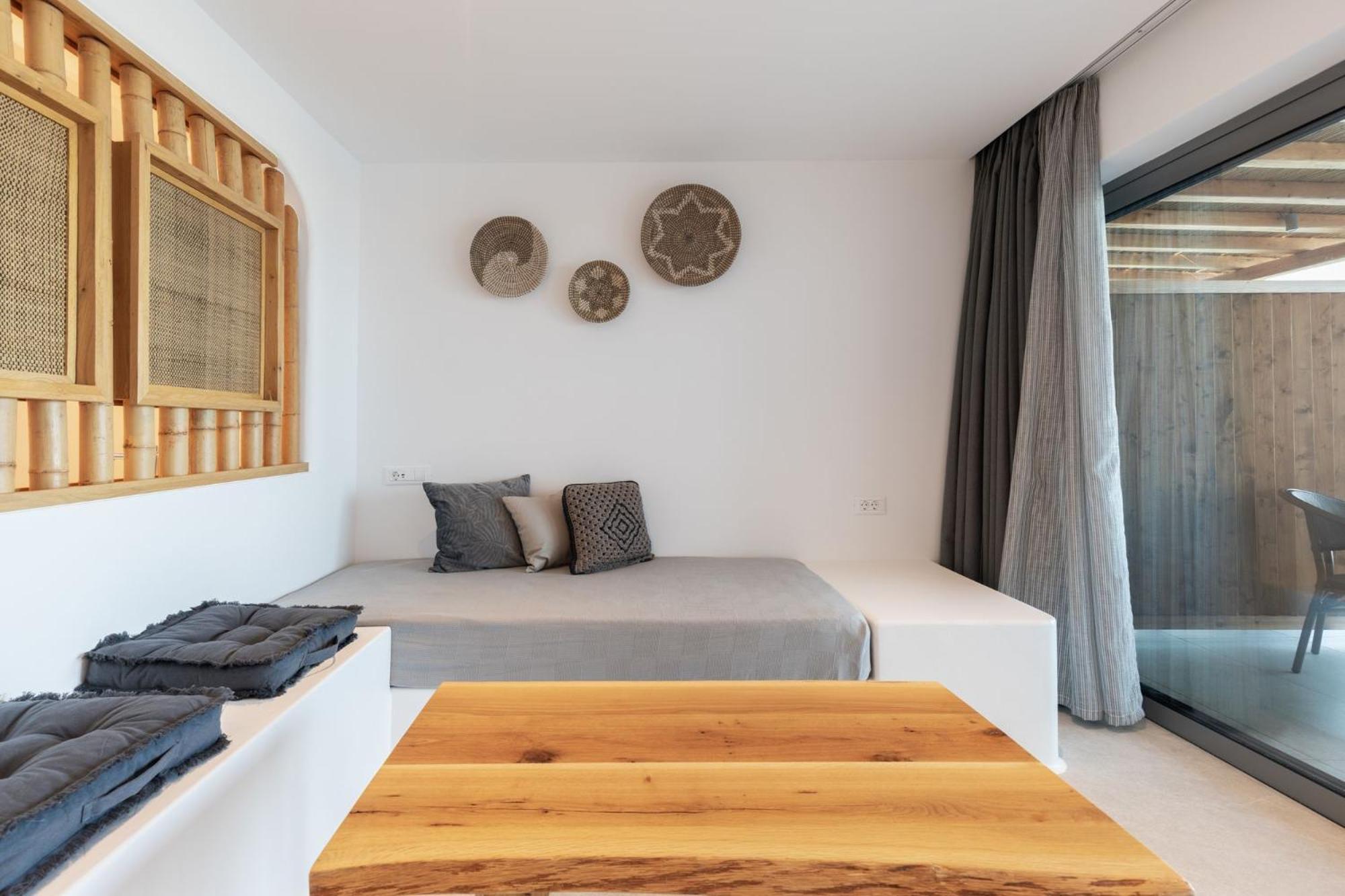 Sunset Hill Suites Mykonos Town Esterno foto