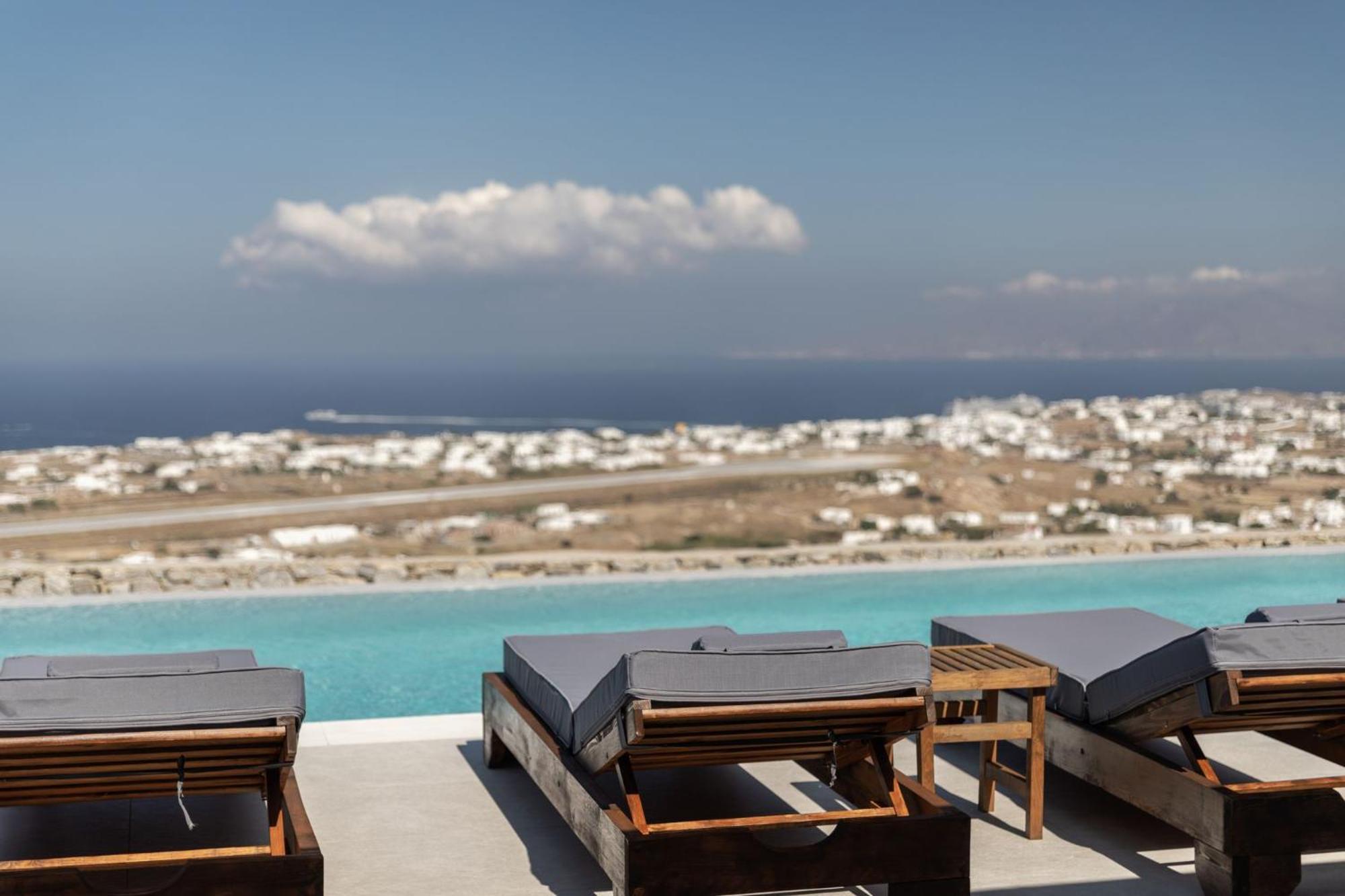 Sunset Hill Suites Mykonos Town Esterno foto