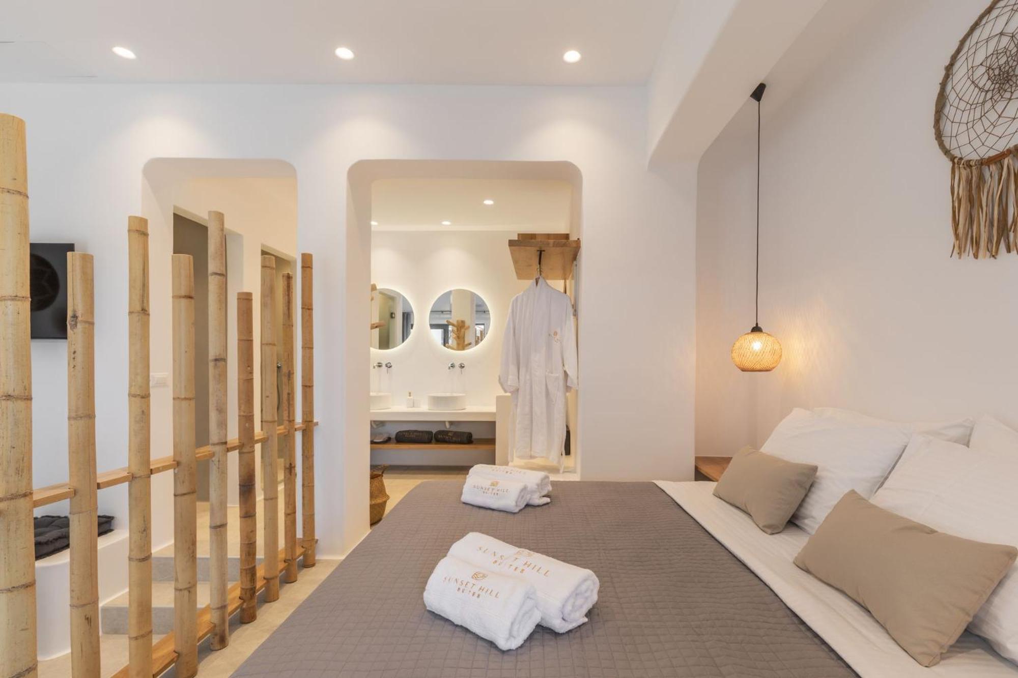 Sunset Hill Suites Mykonos Town Esterno foto