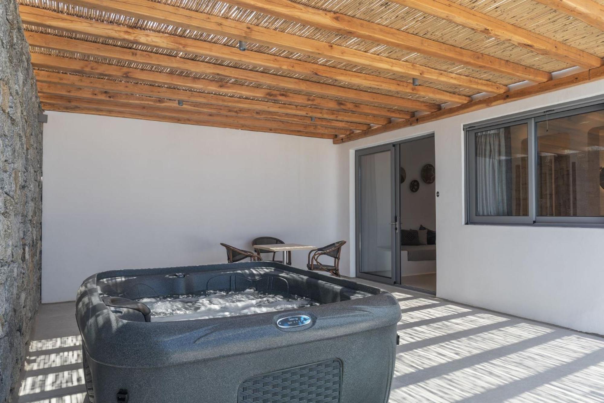 Sunset Hill Suites Mykonos Town Esterno foto