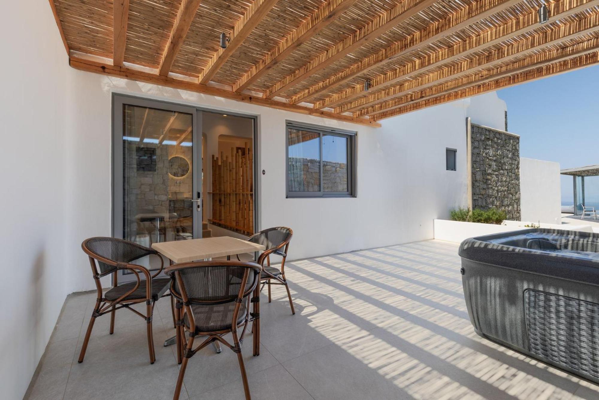 Sunset Hill Suites Mykonos Town Esterno foto