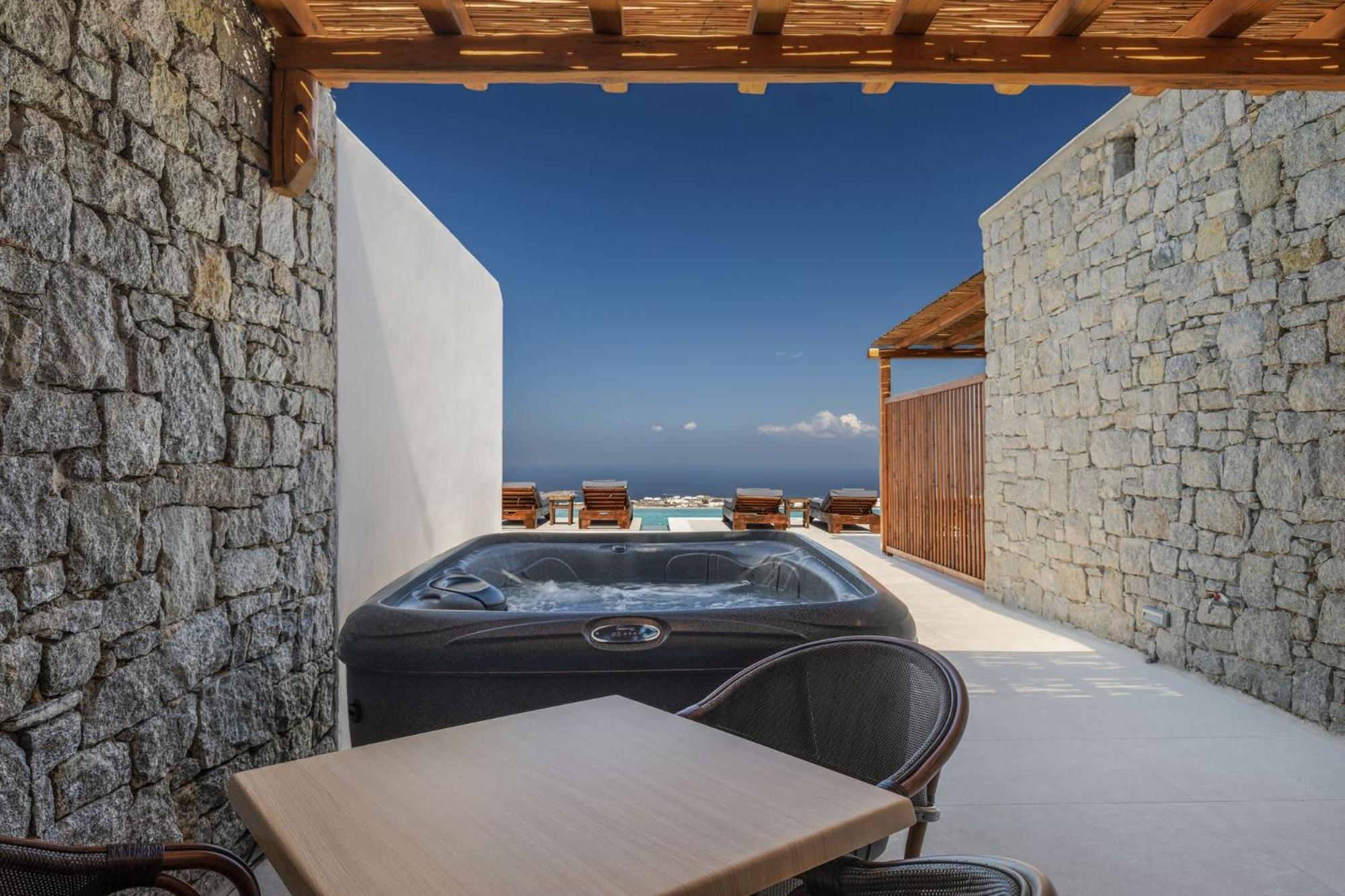 Sunset Hill Suites Mykonos Town Esterno foto